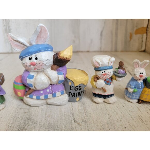 Eddie Walker ready for Easter Bunny paint egg hunt chocolate bunny set - Picture 5 of 8